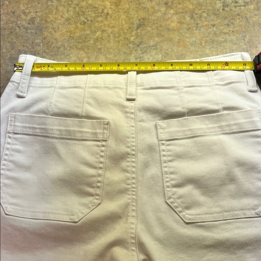 Talbots Women’s Sailor White Button-Accent Trousers Size 2 Wide Leg Jean - Picture 10 of 12